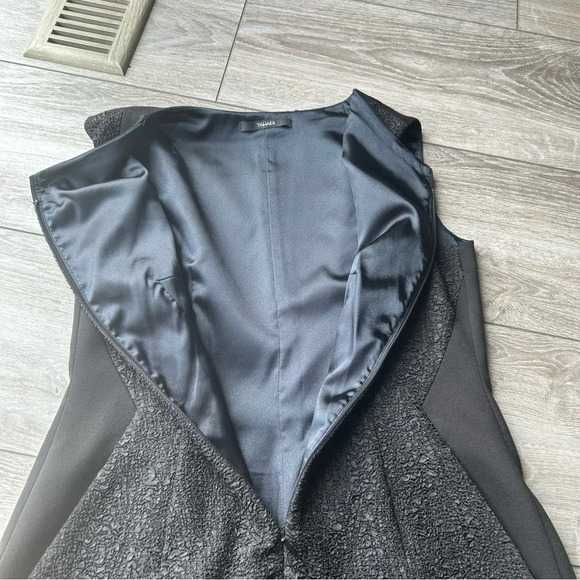 TAHARI Black Jacquard Textured Zip Up Front Sleeveless Sheath Dress - Picture 7 of 16